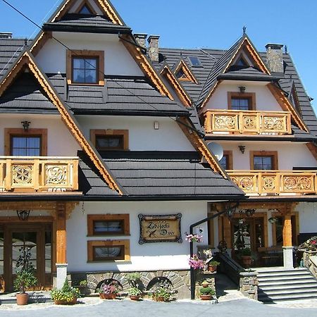 Pensjonat Zbojecki Dwor - Blisko Basenow Termalnych I Szlakow Gorskich - Ostatnie Wolne Pokoje Na Weekend Majowy بوكافينا تترايسكا المظهر الخارجي الصورة